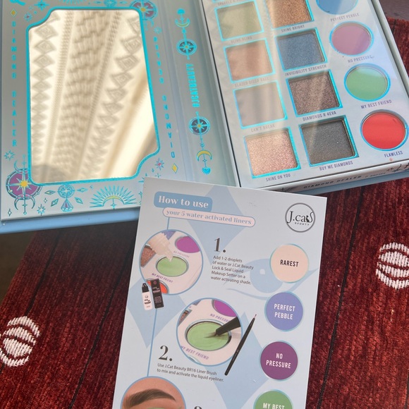 Brand new j cats house of queens 15 color palette - Picture 2 of 3